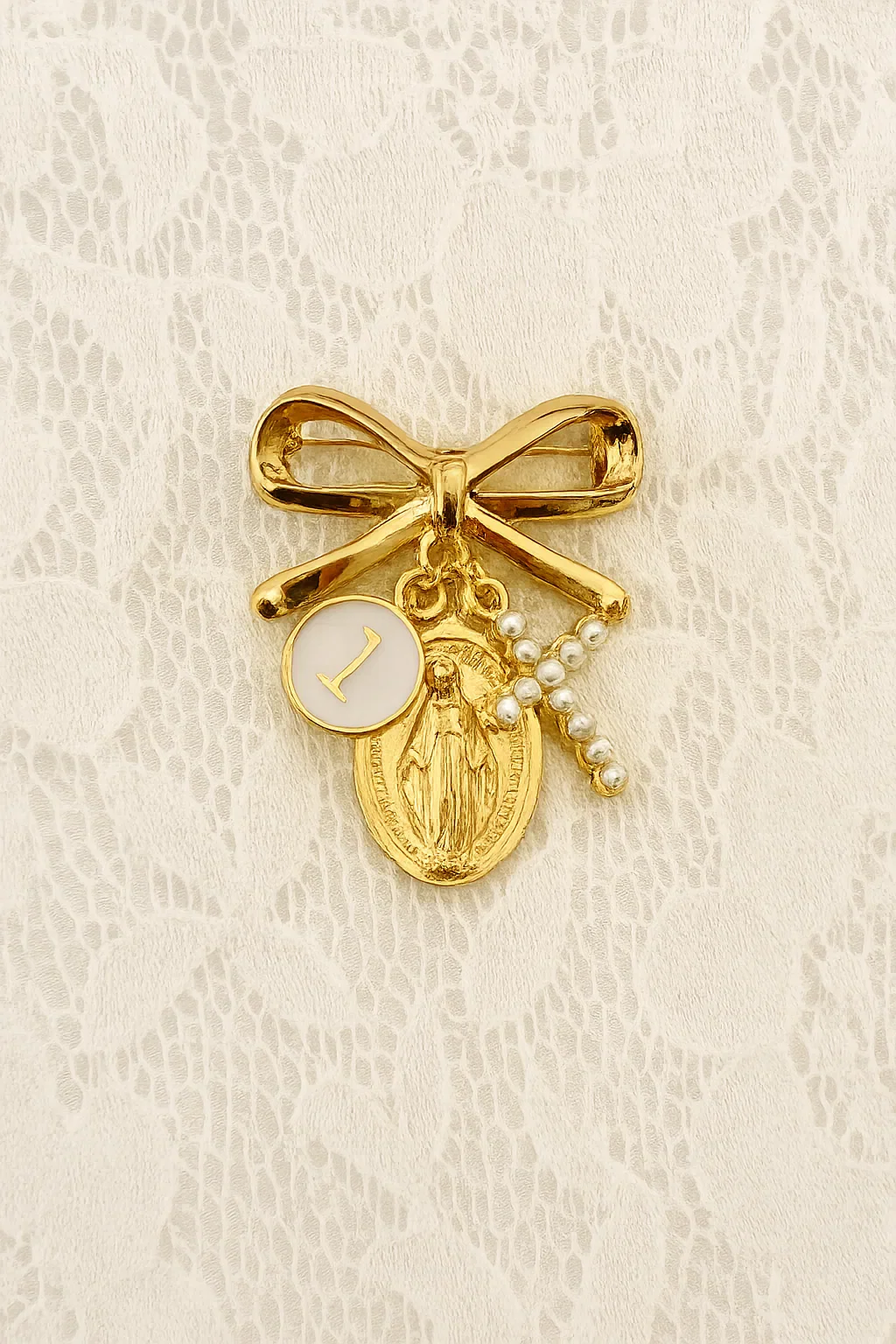 Personalized Catholic Baby Gift – Baptism Protection Pin with Virgin Mary Charm – Custom Christening Keepsake for Baby Girl or Boy