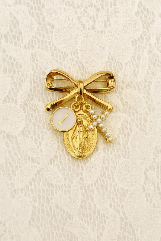 Personalized Catholic Baby Gift – Baptism Protection Pin with Virgin Mary Charm – Custom Christening Keepsake for Baby Girl or Boy
