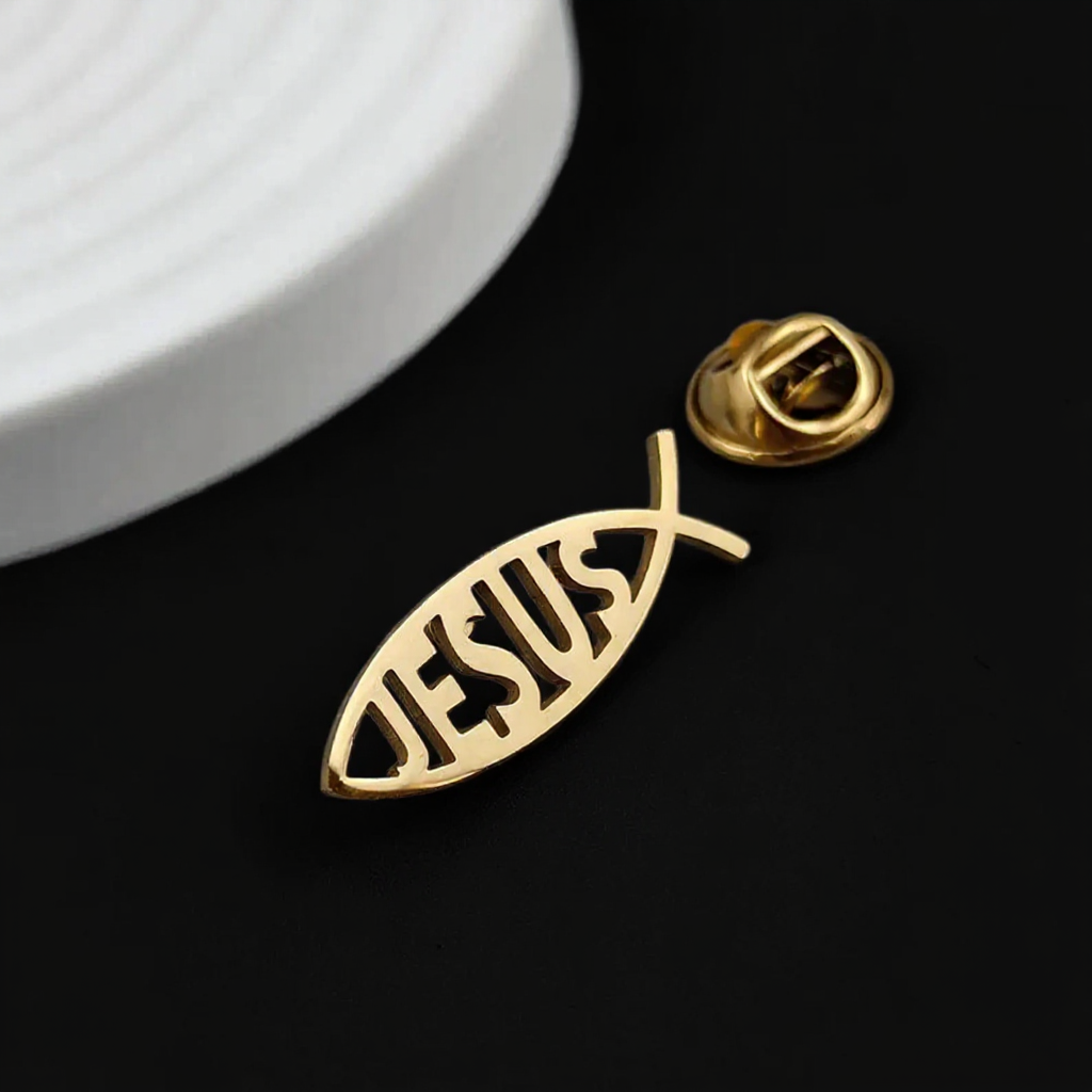 Jesus Fish Lapel Pin for Men & Women – Gold or Silver Brooch Badge – Trendy Christian Accessory & Religious Gift