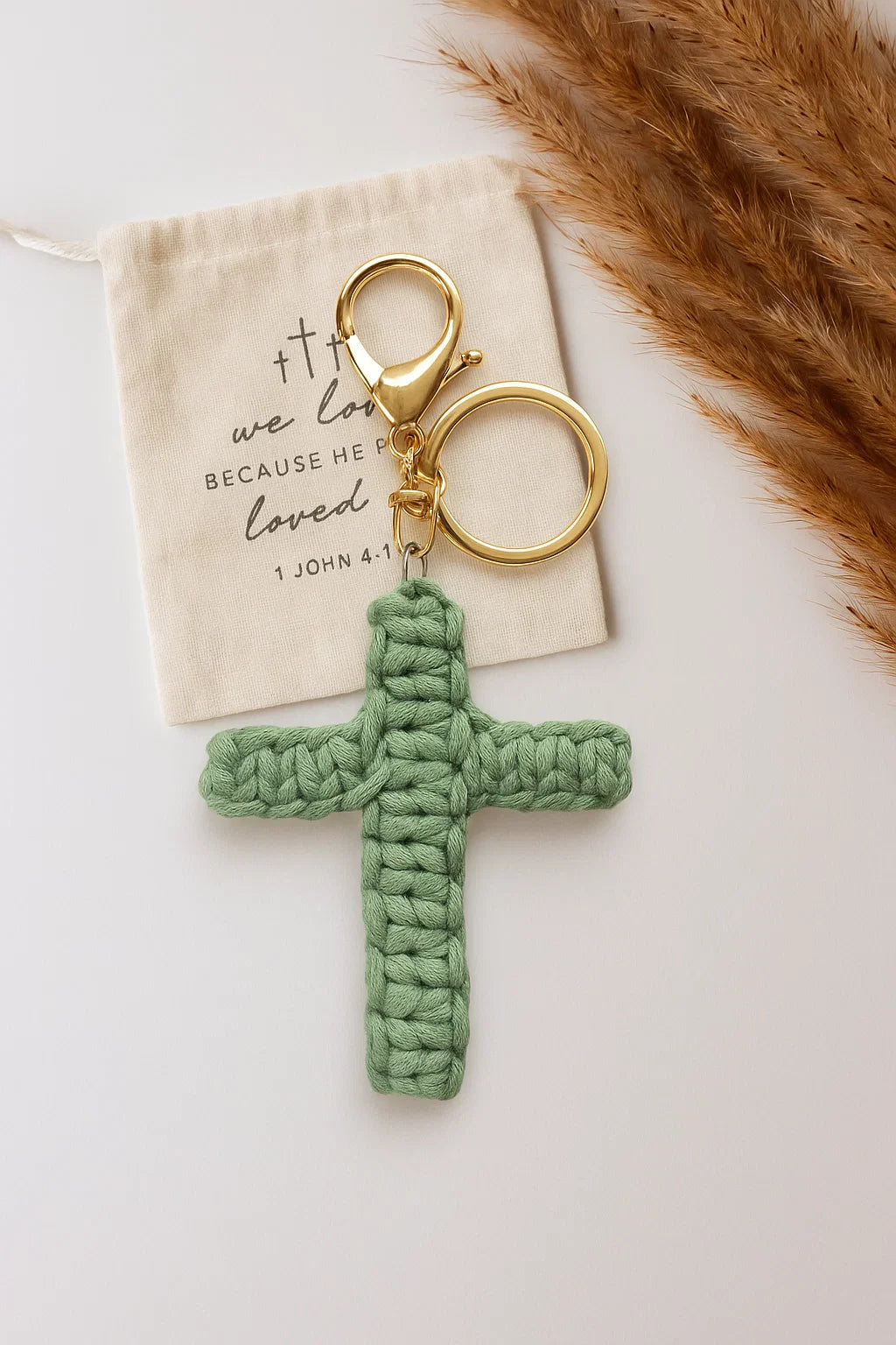 Handmade Macrame Cross Keychain – Handmade Christian Key Ring, Religious Gift, Boho Faith Accessory for Bags or Keys